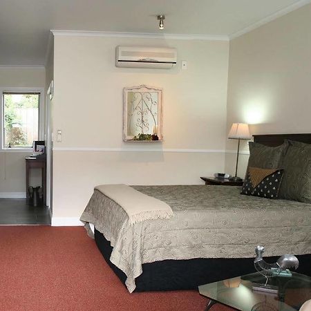 Lodge Bordeaux Whangarei Exterior foto