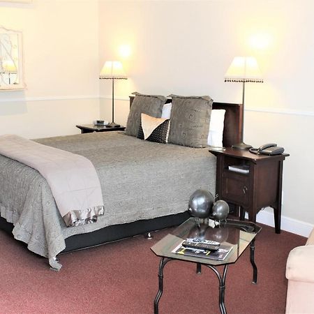 Lodge Bordeaux Whangarei Exterior foto