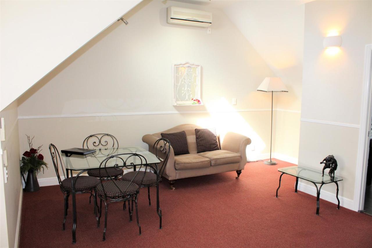 Lodge Bordeaux Whangarei Exterior foto