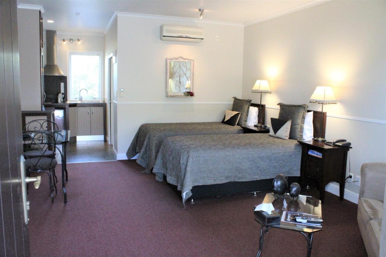 Lodge Bordeaux Whangarei Exterior foto