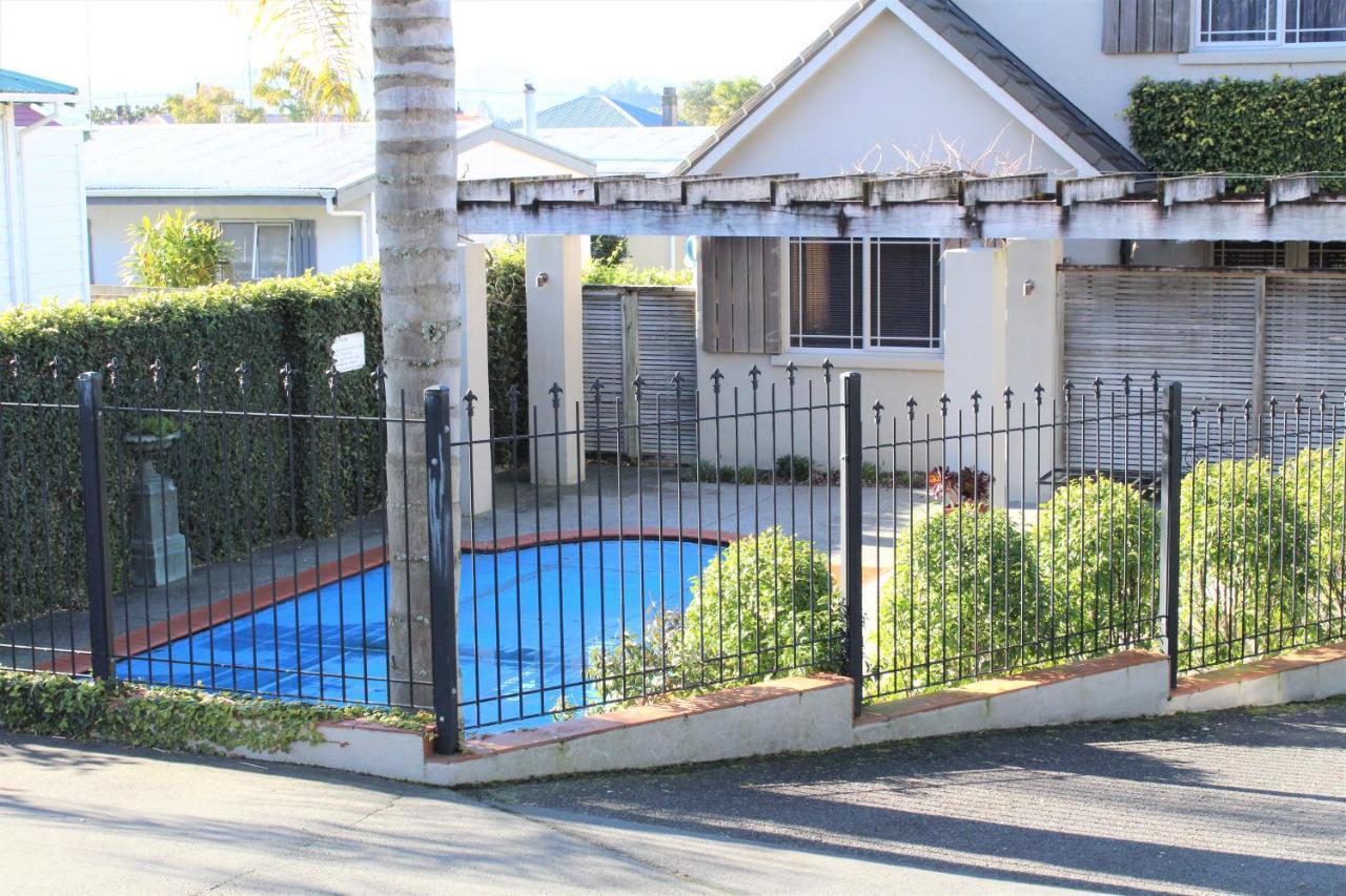 Lodge Bordeaux Whangarei Exterior foto