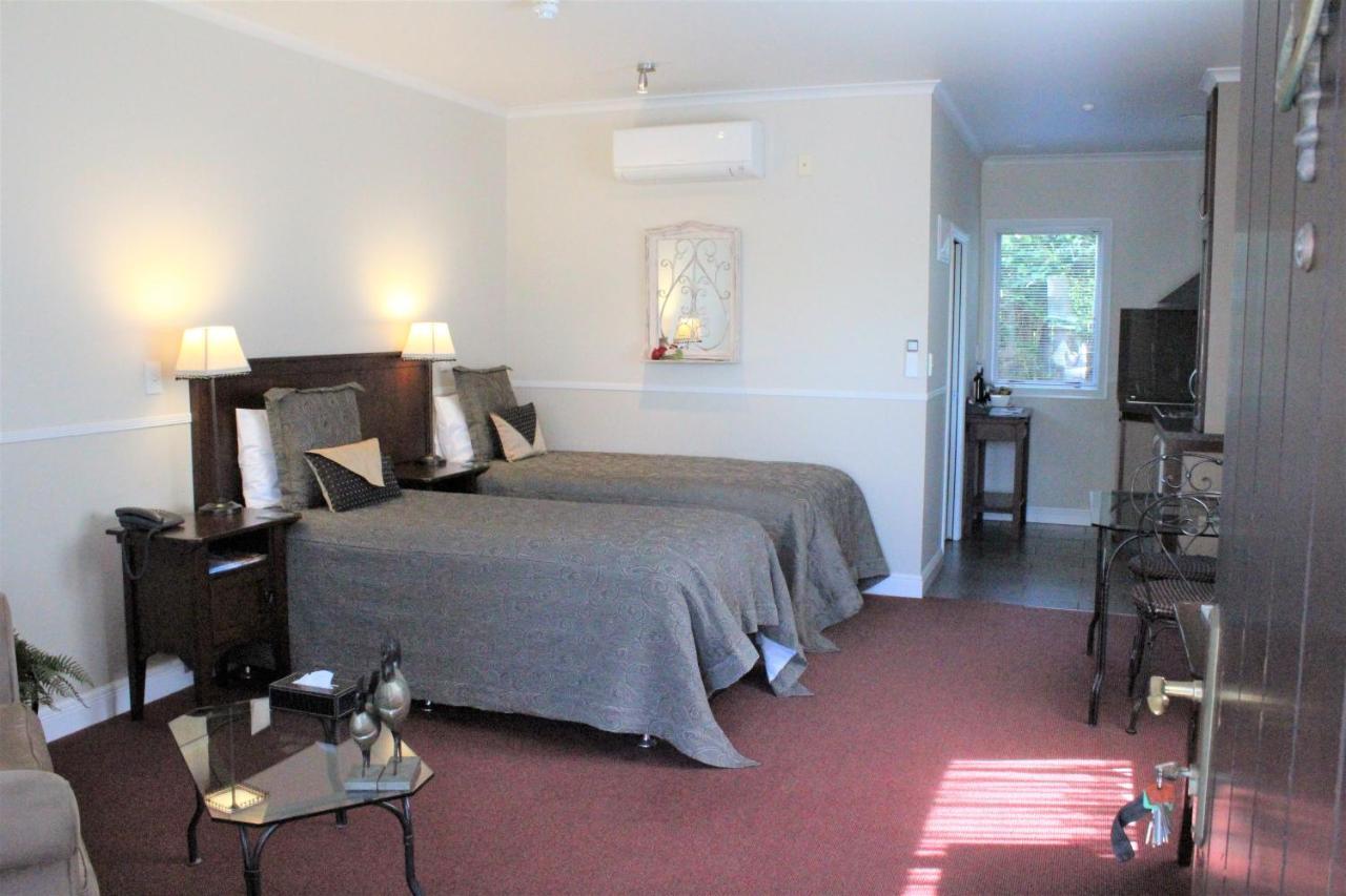 Lodge Bordeaux Whangarei Exterior foto